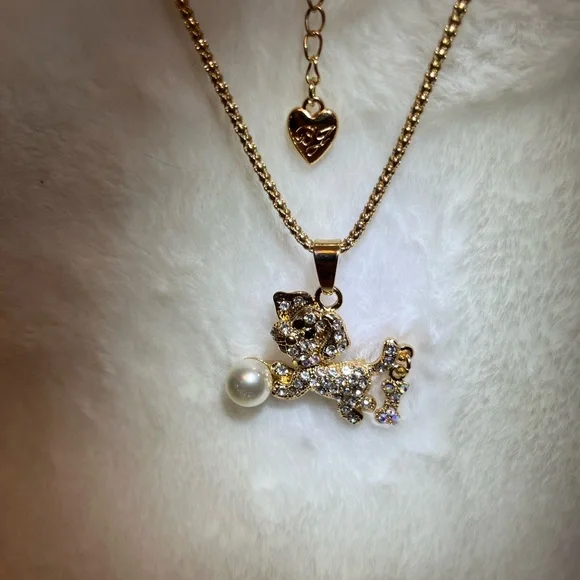 Betsey Johnson Doggy and Bone necklace - Picture 2 of 15